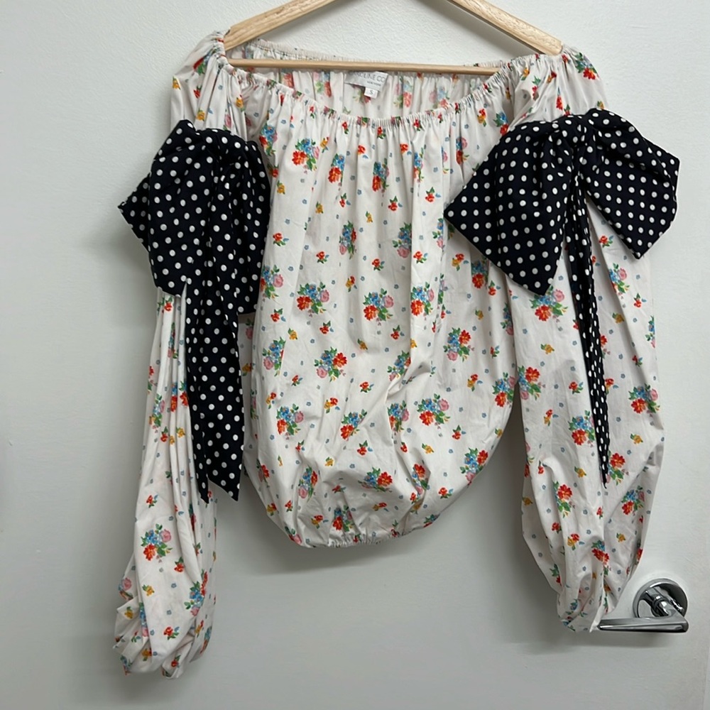 Carolina constas brand new gorgeous billowy blouse